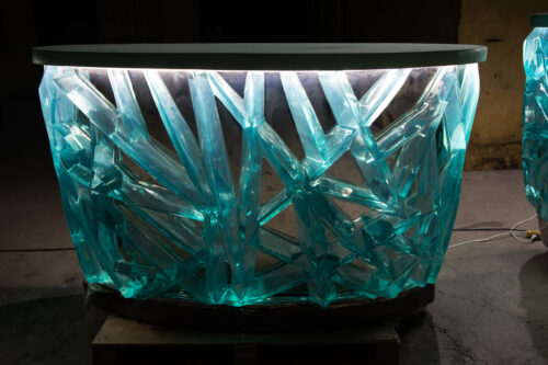 Crystal Glow Resin Bar Counter - 图片 3