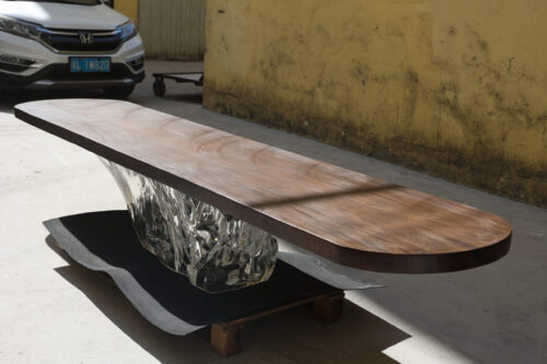 Glacier Rock Resin Table - 图片 2