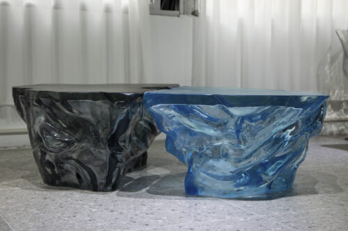 Obsidian Ice & Azure Wave Resin Tables - 图片 4