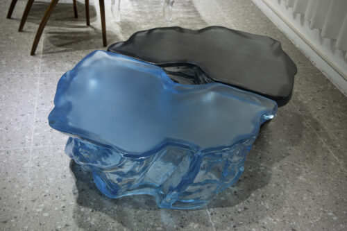 Obsidian Ice & Azure Wave Resin Tables - 图片 2