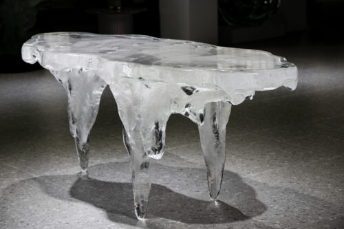 Icicle Resin Table - 图片 3
