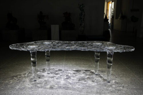 Rippled Ice Resin Table - 图片 5
