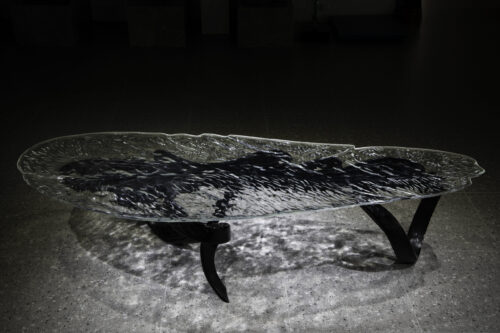 Rippling Realm Resin Table - 图片 3