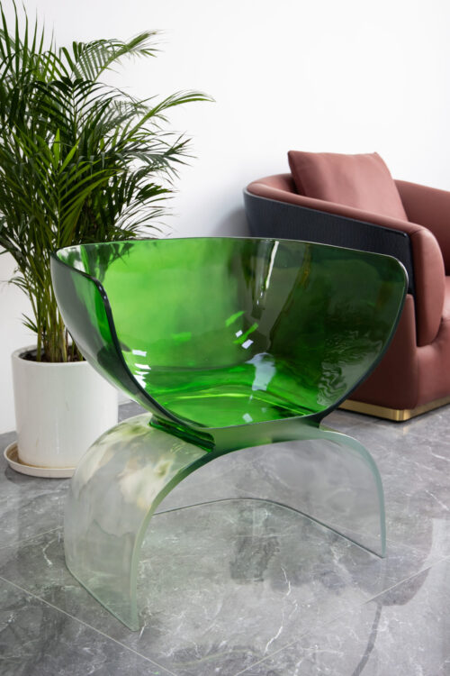 Emerald Veil Resin Chair - 图片 2